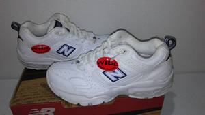 lot 221 image: New Balance Shoes- NEW.