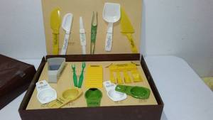 lot 238 image: Kitchen Utensils W Advertisement.