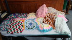 lot 403 image: Crochet Afghans, Potholder, Scarfs And More.