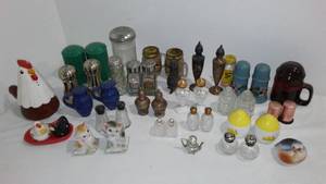 lot 236 image: Vintage Salt and Pepper Shakers.