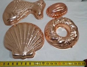 lot 243 image: Vintage Copper Tin Jello molds. (4),