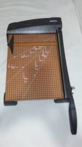 lot 279 image: X -Acto Paper cutter.