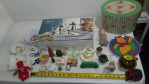 lot 343 image: Vintage Miniatures And more.