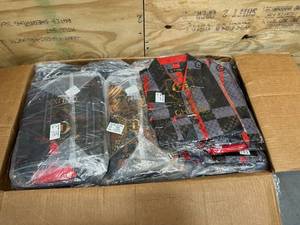 lot 43 image: LOT of 23 Packages of Long Sleeve Button-Up Shirts - Varying Sizes