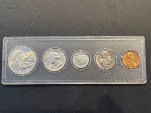 lot 30 image: 1963-D Uncirculated Mint Set