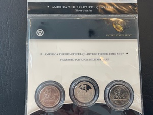 lot 77 image: America the Beautiful 3 Coin Quarter Set