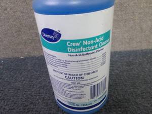 8 32 oz Diversey Crew Non-Acid Dis...
