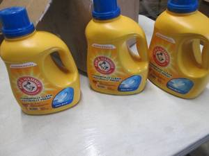2- 105 oz Arm & Hammer Laundry Det...