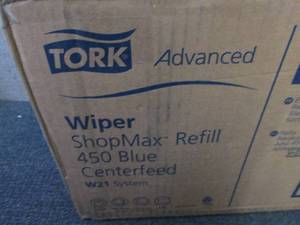 Case of 2 Rolls Tork ShopMax Refill...