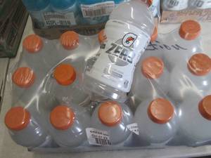 15- 28 oz Bottles Gatorade Zero Gla...