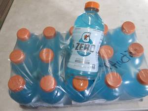15- 28 oz Bottles Gatorade Zero Gla...
