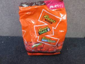 32.06 oz Assorted Snack Size Reese...