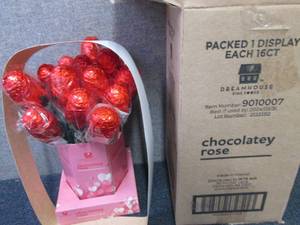 16 ct Chocolate Rose Bouquet Best D...