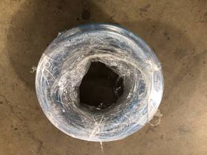 lot 44 image: Apollo 1 in. x 100 ft. Blue PEX-A Expansion Pipe in Solid Customer Returns See Pictures