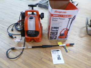 lot 46 image: Snap-On Electric Pressure Washer