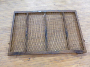 lot 81 image: Heavy Metal Gate