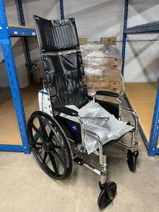 MSRP $600 NEW Floor Model&nbspMedline Excel Chrome Reclining Wheelchairs - Desk Length Arms &amp Elevating Leg Rests - Supports Up To 300lbs