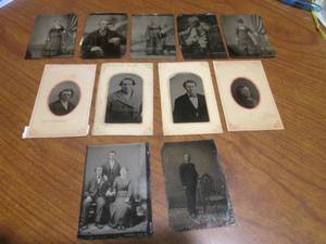 lot 13 image: (K) Lot of 11 Small Antique Tin Type Portraits