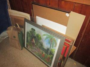 lot 34 image: (K) Assortment of Vintage Wood Frames Etc