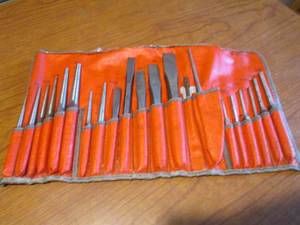 lot 43 image: (L) Snap-On Punch and Chisel Set...