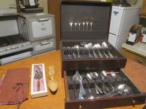 lot 80 image: (DLR) Assorted Silverware In Wood Box with Drawer - Mix of Silver Plated and Stainless