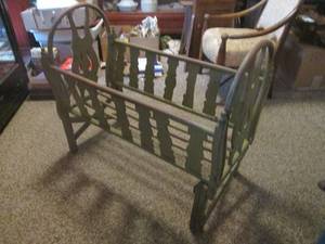 lot 131 image: (DLR) Vintage Wood Doll Crib 39 x 21 x 32 H