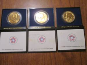 lot 166 image: (K) Lot of 3 American Revolution Bicentennial Commemorative Medal Coins - 1972 George Washington 1974 John Adams and 1975 Paul Revere