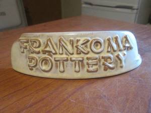 lot 188 image: (K) Vintage Frankoma Pottery Dealer Sign 6 34 Wide