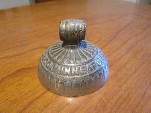 lot 201 image: (DLR) Antique Cast Iron Paperweight 2 78 Wide Frank W. Greaves & Co. Minneapolis