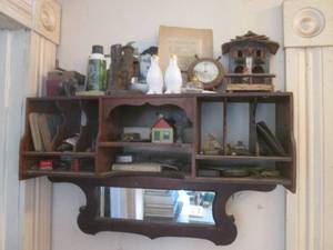 lot 221 image: (H) Vintage Wood Wall Shelf with Mirror and Assortment of Vintage Smalls (3 screws to remove from wall)