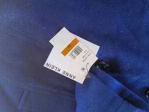 lot 53 image: Anne Klien womans 3x jacket, NEW