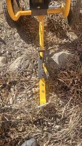 lot 88 image: Yardworks Fertilizer Spreader   (New)