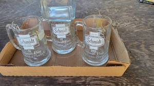 lot 26 image: Schmidt Collector Series Mugs w Whiskey Flask