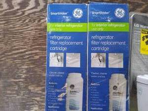 lot 122 image: 5- fridge water filters.