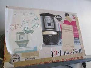 lot 53 image: 8qt digital Insta Pot