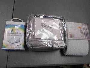 lot 58 image: Weighted Blanket, bed Wedge Case and Waffe Shower Curtain