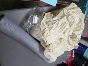 lot 81 image: 56 Replacement Canopy Cover (No poles, simply just the replacement cover) with a BONUS Yoga Mat