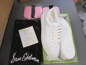 lot 93 image: Sam Edelman Ethyl White Leather Womens size 9 shoes