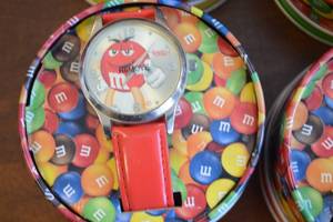 lot 162 image: Assorted M&M Semi-Vintage Timepieces