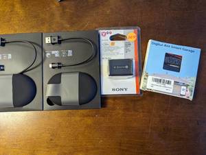 lot 260 image: Small Electronics Assorted Lot