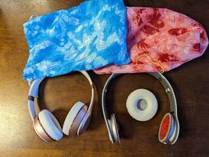lot 264 image: Damaged Beats by Dre Headsets - See Pictures - 2-Pack