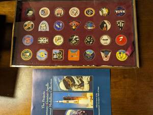 lot 276 image: Official NASA Project Pins