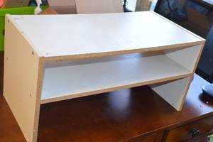 lot 213 image: Wooden Shelf