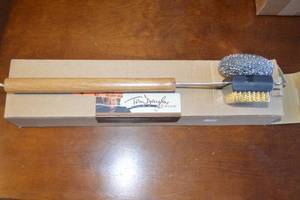 lot 232 image: Tom Douglas Grill Brush