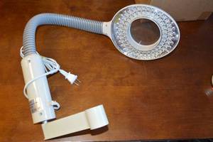 lot 242 image: Magnifying LED Desk Lamp