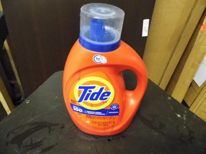 lot 76 image: Tide Laundry Detergent