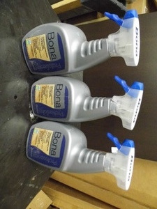 lot 85 image: Bona hardwood floor cleaners