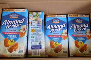 lot 482 image: 5ct Almond Breeze Unsweetened Vanilla Almond Milk