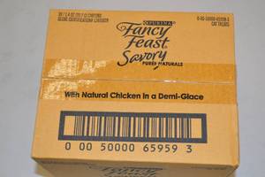 lot 444 image: Case of Purina Fancy Feast Savory Puree Naturals Cat Treats