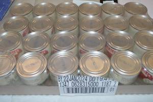 lot 437 image: 24ct Muir Glen Organic Tomato Sauce 8oz Cans&nbspBest by 01222024